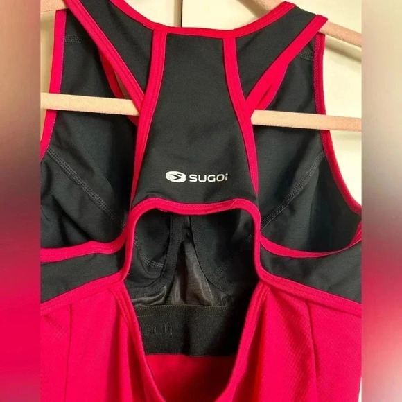 Sugoi cycling tank top, racer back, Medium. Like  New. Runner Triathlon Cycle - Picture 5 of 9